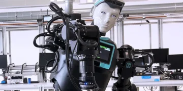 STMicroelectronics mise sur les robots humanoïdes pour sauver ses usines européennes