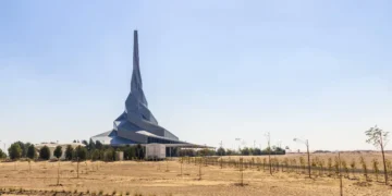 Capacité solaire des Émirats arabes unis à atteindre 32,3 GW d'ici 2035