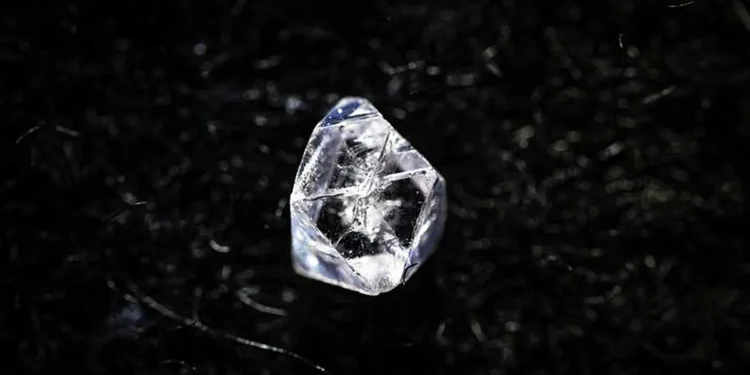 Des chercheurs de l'université de Linköping ont démontré que les propriétés des matériaux de la famille des pérovskites peuvent être utilisées pour créer ce qu'on appelle des bits quantiques.