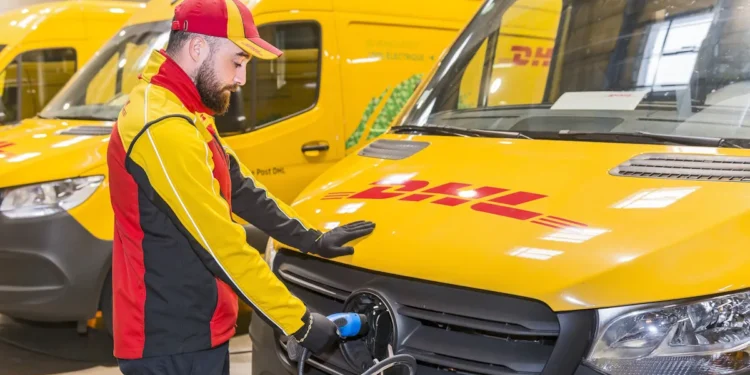 DHL Express électrifie sa flotte française avant l'échéance mondiale