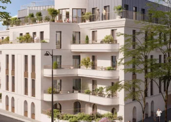La réhabilitation d'un immeuble de bureaux à Antony, un modèle pour décarboner la ville