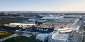 Tesla prépare un SUV compact électrique à bas prix