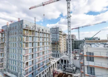 Biochar, argiles activées : ces matériaux qui réduisent l'empreinte carbone du béton