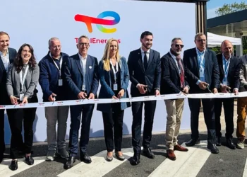 TotalEnergies déploie 10 bornes ultra-rapides à Trappes sur la RN10