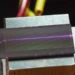 De la lumière ultraviolette sur une puce