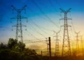 Pourquoi les entreprises françaises changent leur manière d'acheter leur électricité