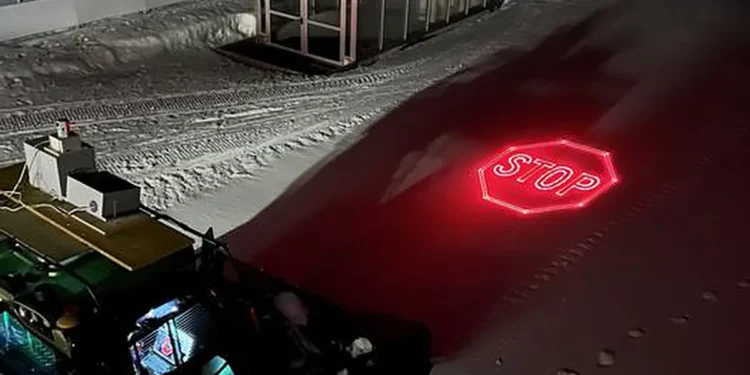 Les lasers disco améliorent la sécurité des dameuses
