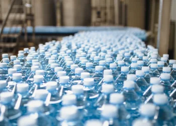 Consigne plastique : le front uni des élus et associations dit non