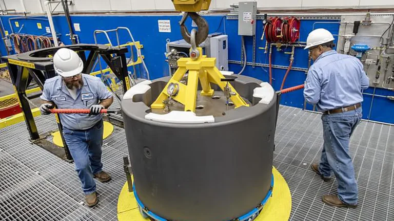 SwRI élargit les tests en haute mer et haute pression avec un nouveau réservoir sous pression de 30 pouces