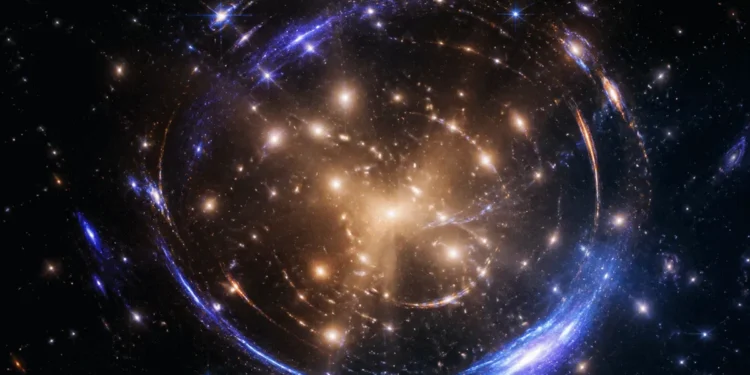 Hubble dévoile les arcs gravitationnels de l'amas MACS0329-0211