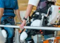 Une thérapie par exosquelette inédite pourrait redéfinir la manière dont les survivants d'AVC réapprennent à marcher