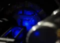Une expérience quantique surmonte un obstacle majeur dans la recherche de la matière noire et des ondes gravitationnelles