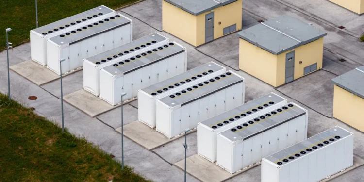 Stockage d'énergie : 22 États de l'UE signent un accord tripartite