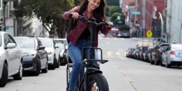 Mobilité douce : le vélo électrique, nouveau pilier de la transition énergétique urbaine