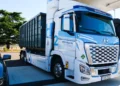 Hyundai dévoile son camion hydrogène XCIENT en version Ampliroll à Lyon