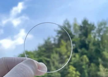 Des nanofeuilles transparentes pour des capteurs optiques plus petits et à plus haute résolution
