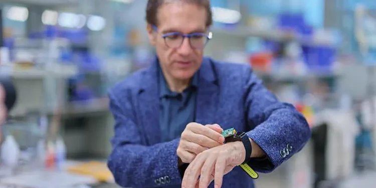 Des chercheurs développent une technologie portable pour surveiller les médicaments en temps réel