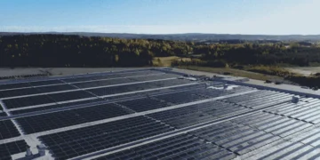 DHL et LONGi Solar scellent un partenariat pour verdir la logistique européenne
