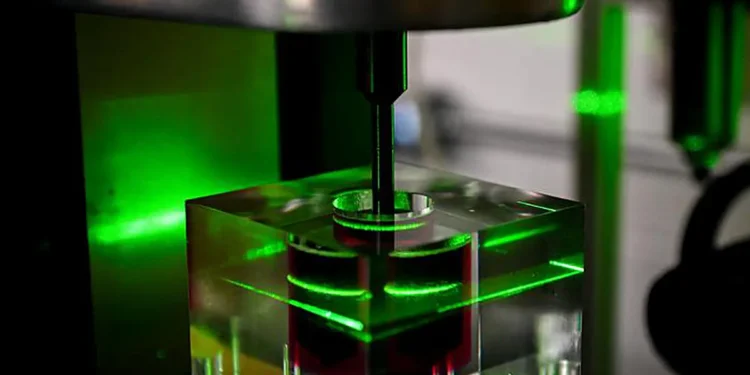 Device used to stir and rock samples of a suspension of small particles in viscous liquid. New research shows that the s
