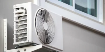 USA : Comment les pompes à chaleur fixées aux fenêtres peuvent offrir aux locataires un chauffage et une climatisation efficaces