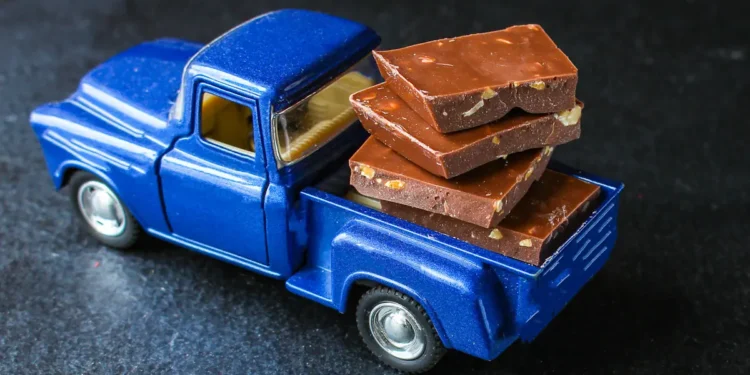 Fond dans la bouche, mais pas dans la voiture : la quête scientifique pour créer un chocolat résistant à la chaleur