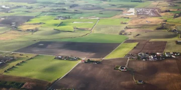 Construire plus de sources d'énergie renouvelable signifie repenser l'utilisation des terres pour l'agriculture et la conservation