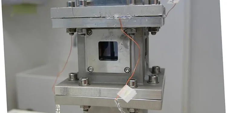 Hydrogène vert avec électrolyseurs PEC : Nouvelles perspectives sur les processus de transport