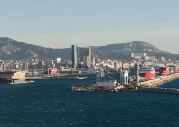 Carburant aérien durable : H4 Marseille Fos sécurise son CO2 biogénique