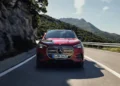 Mercedes-Benz renouvelle son GLA, entre offensive électrique et habitacle piloté par l’IA