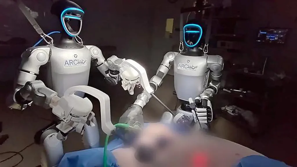 Une deuxième intervention chirurgicale réussie a été réalisée par deux robots humanoïdes travaillant côte à côte au sein d'une équipe robot-robot.