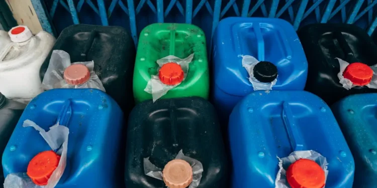 Protection de l'environnement : l'enjeu crucial de la gestion des déchets liquides professionnels