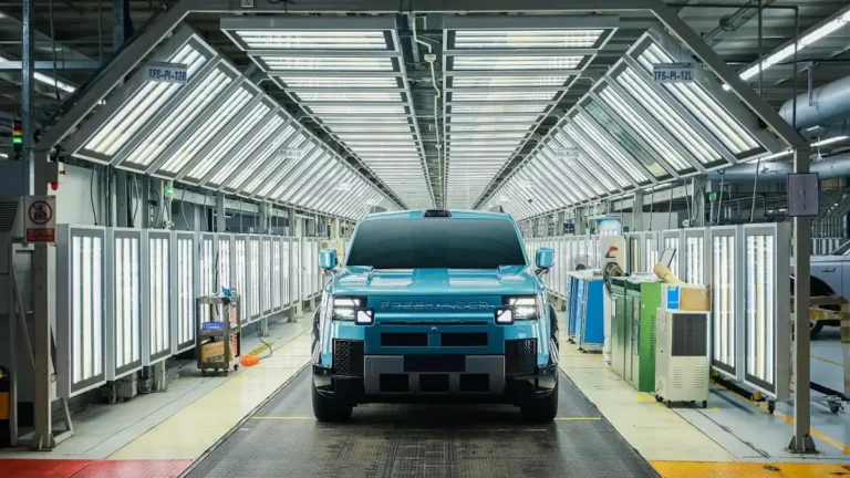 Le Land Rover Freelander revient, transformé en SUV électrifié sino-britannique