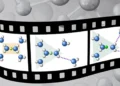 Simulations complexes : nouvelles découvertes sur le transport des protons dans l’eau