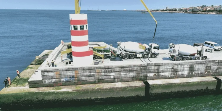 Énergie houlomotrice : Eco Wave Power démarre à Porto
