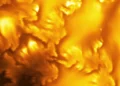 Le télescope Inouye capture les vortex de plasma du Soleil
