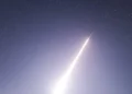 Un essai de fusée-sonde aide à concevoir les composants d'un nouveau système d'armement