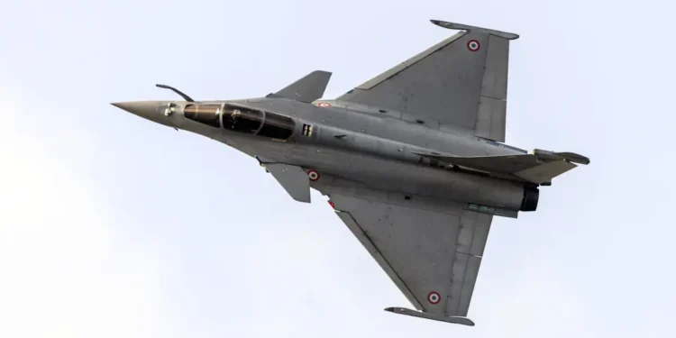 Rafale F5 : nouveaux contrats et lancement en réalisation attendu fin 2026