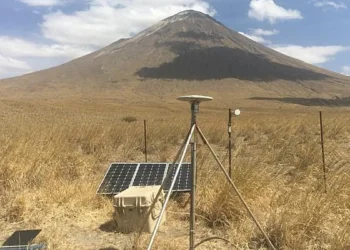 Interpréter les « gonflements » d'un volcan et prédire la prochaine éruption explosive