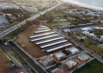 Sicile : un carport solaire avec stockage pour un complexe hôtelier