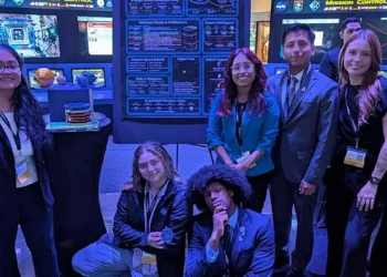 Le plan d'étudiants pour alimenter la Lune grâce à un essaim de robots remporte un prix de la NASA