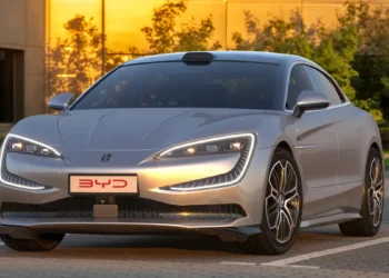 BYD vise 2027 pour sa batterie solide, avec une première série limitée