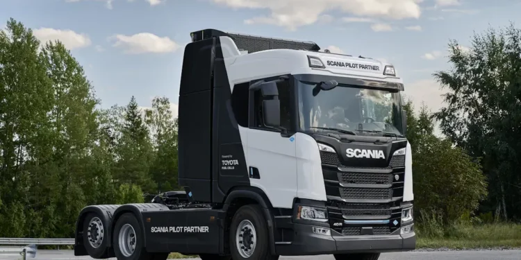 Toyota et Scania testent des camions à hydrogène en Europe