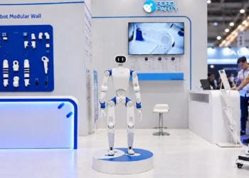 RoboParty présente RP1, le robot humanoïde open source, à l'IROS