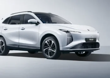 Dongfeng TK5 : recharge rapide ou grande autonomie, deux approches du SUV familial