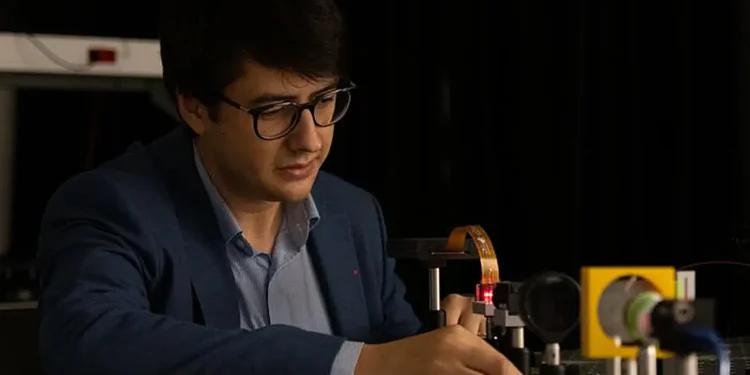Une nouvelle approche de l'IA durable par le délestage de sa charge de calcul sur la lumière