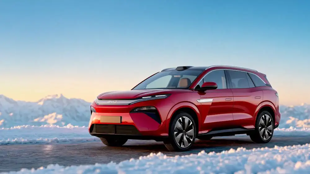 BYD Atto 8, le SUV électrique 7 places qui promet une recharge de 10 à 97% en 9 minutes