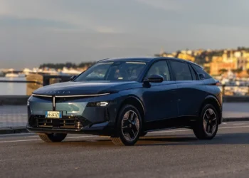 Lancia Gamma 2026, plus de 740 km électriques et un pari industriel risqué