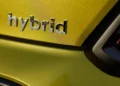 Voiture hybride : les 7 avantages face à ses homologues thermiques et tout électriques
