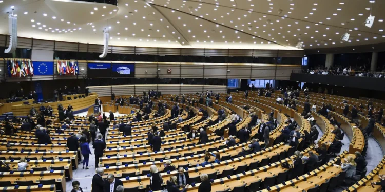 Méthane : le Parlement européen veut reporter des règles