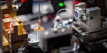 Un capteur magnétique à diamant et laser à large plage dynamique